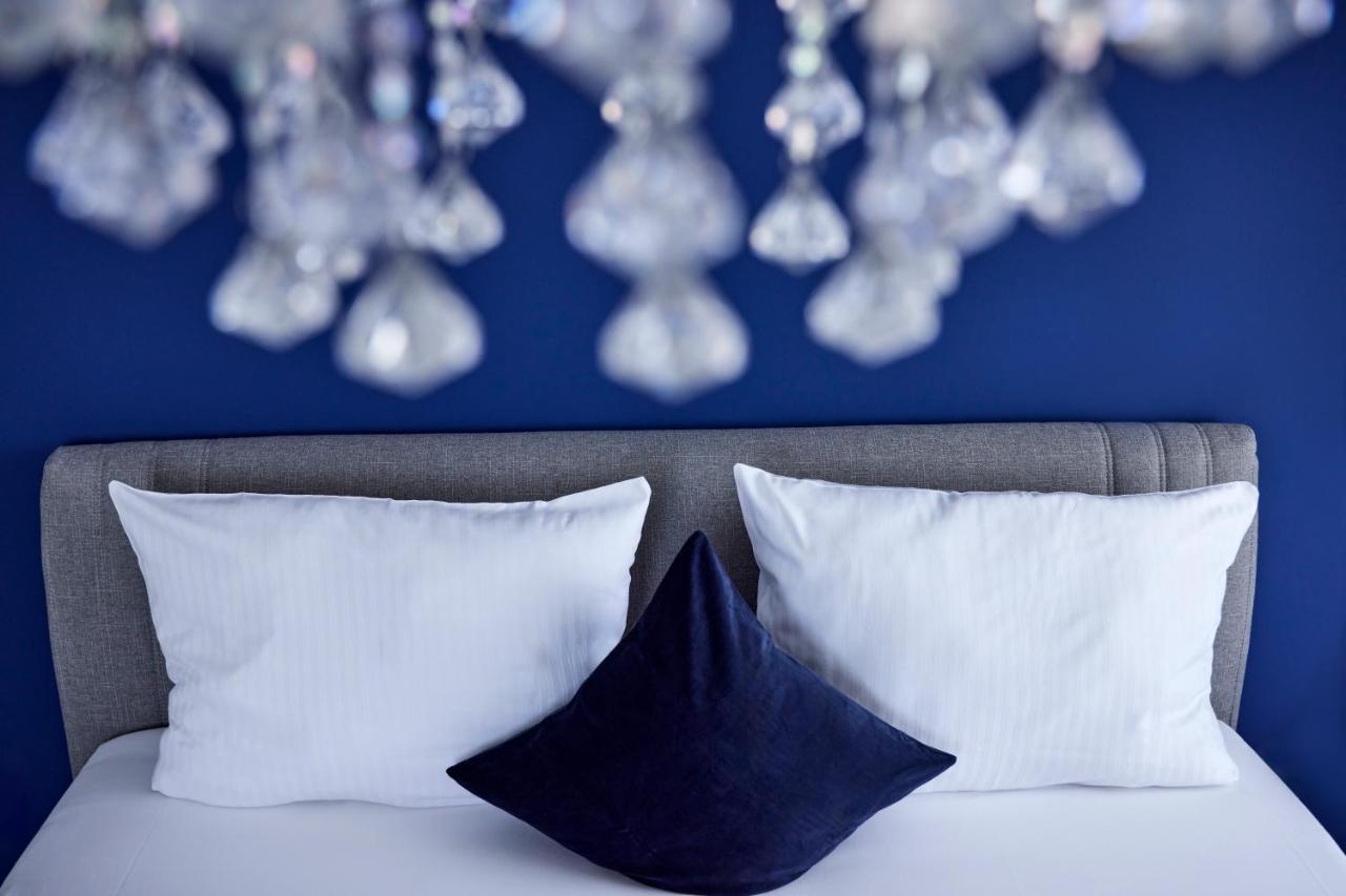 Schlossberg Residences - Xxl-Design-Apartment Mit Schlossblick Fuer Bis Zu 12 Personen Schwetzingen Buitenkant foto
